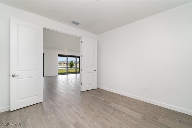 Building Photo - 10777 Timber Creek Dr