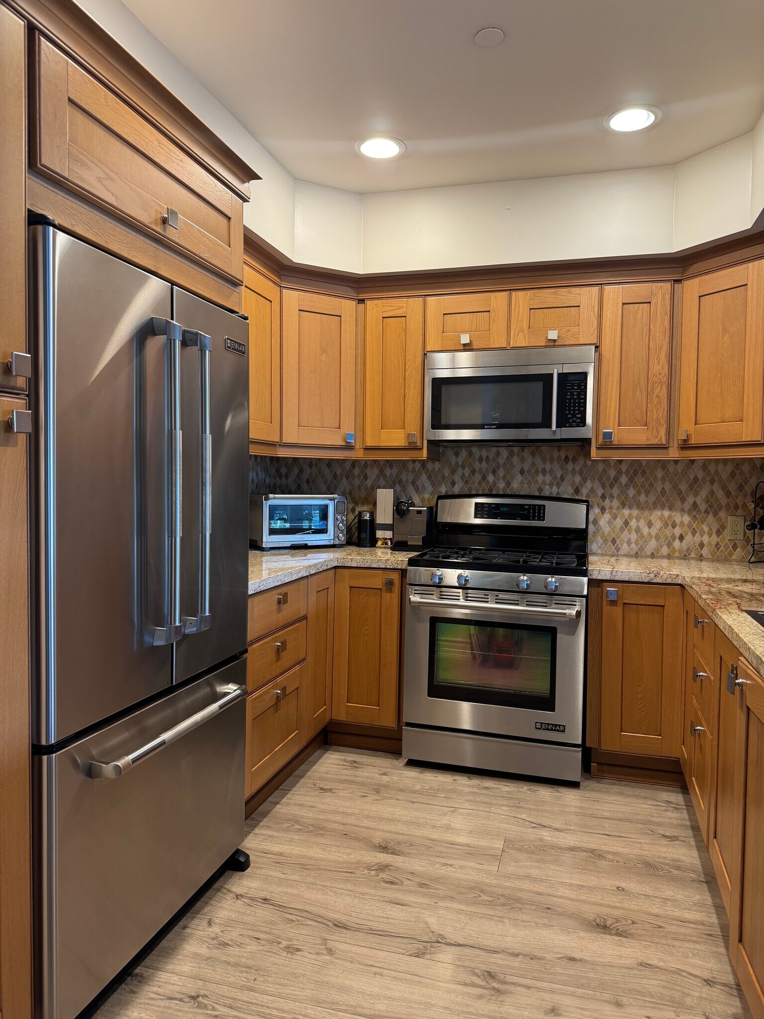 Building Photo - 2101 S Beverly Glen Blvd