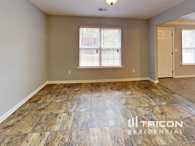 Building Photo - 4538 Ashlyn Rebecca Dr SW