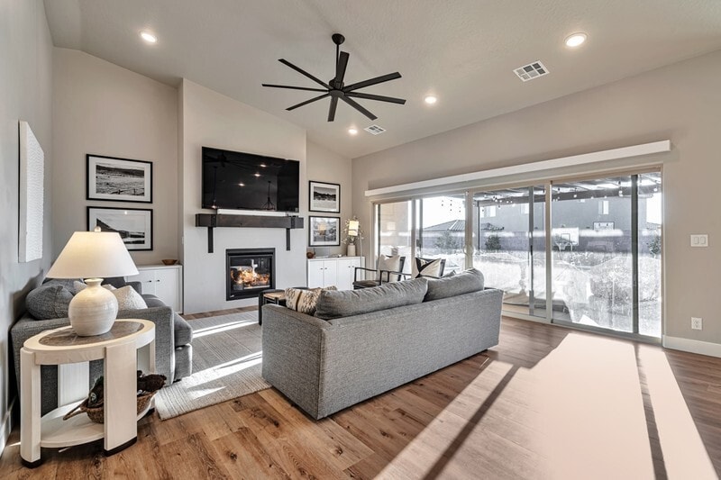 Building Photo - 4038 S Sweet Escape Dr