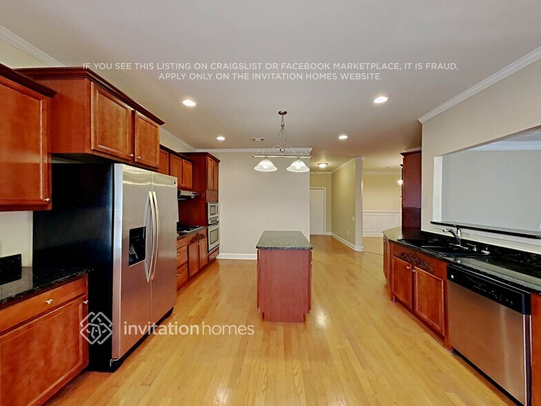 Building Photo - 2709 Westport Ln SW