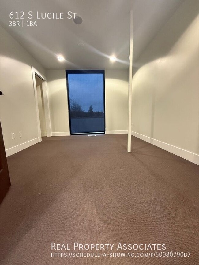 Building Photo - 612 S Lucile St