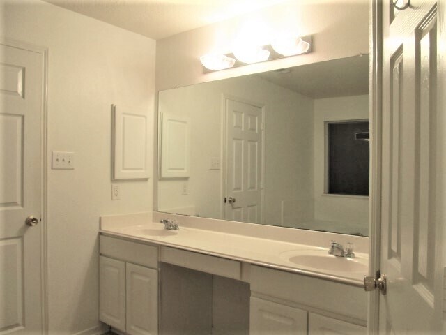 Building Photo - 18514 Inwood Elm Cir