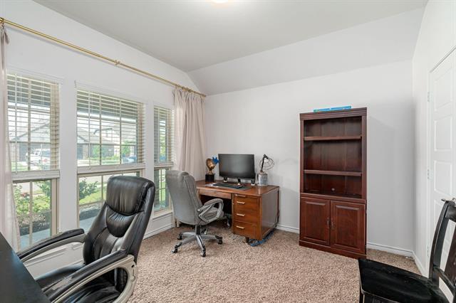 Building Photo - 3136 Overlook Dr