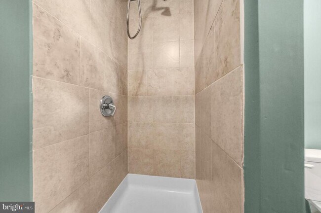 Building Photo - 104 Barksdale Pl