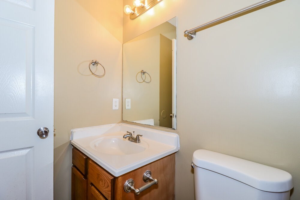 Building Photo - 4551 Cedargreen Cove