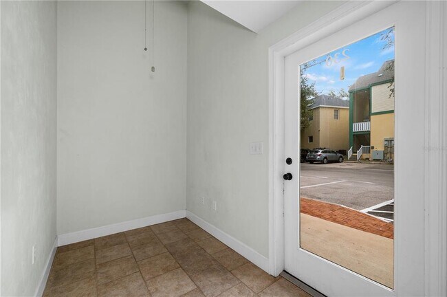 Building Photo - 5214 SW 91st Way