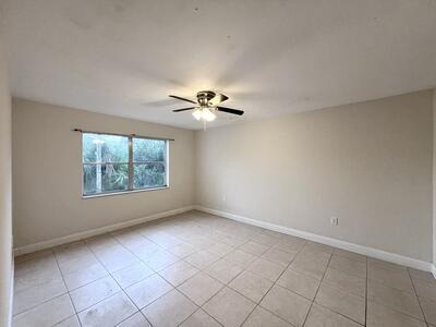 Building Photo - 4215 N University Dr