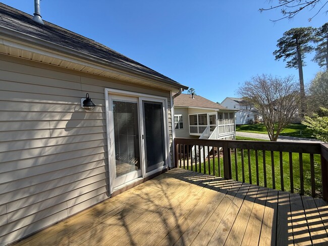 Building Photo - Charming 2BD, 2BA Durham Home with a Bonus Room/Office & Fenced Yard in a Prime Location