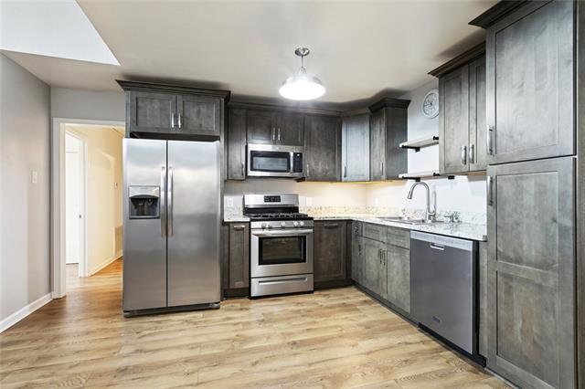 Building Photo - 1424 Hesper Ave