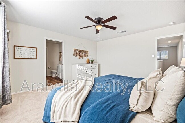 Building Photo - 13907 Anchor Wy