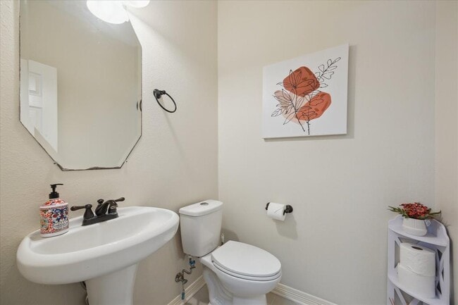 Building Photo - 5526 Wild Milberry Dr