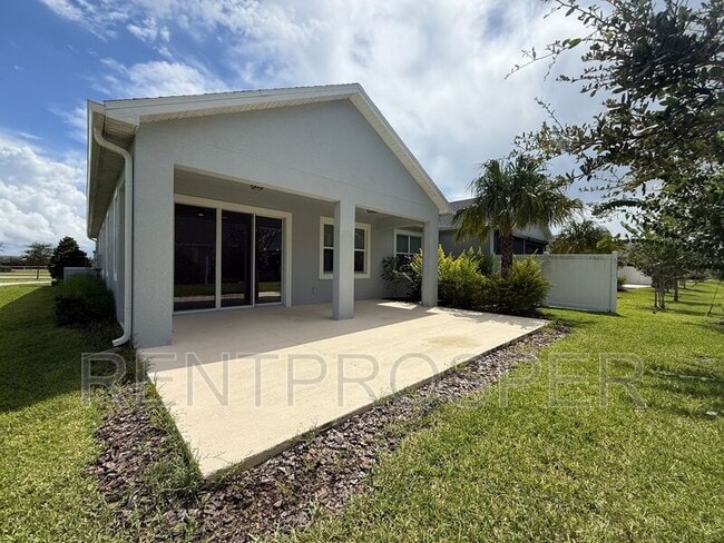 Building Photo - 2694 Addison Dr