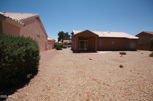 Building Photo - 13022 Broken Arrow Dr