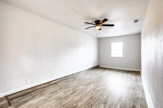 Building Photo - 203 S Forest Crest Dr