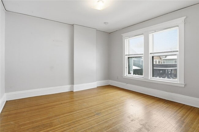 Building Photo - 98 Barrington St