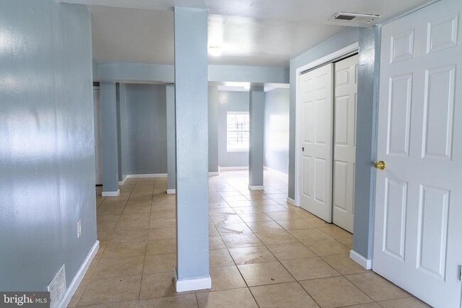 Building Photo - 3731 Greenmount Ave