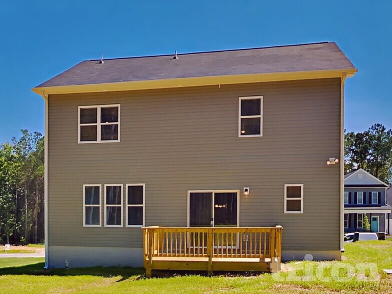 Building Photo - 103 Davinci Dr