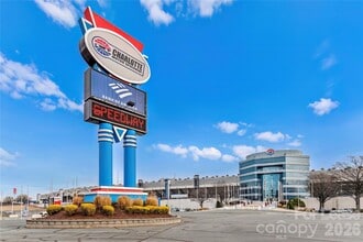 Building Photo - 4721 Morehead Rd