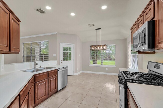 Building Photo - 13839 Placid Brook Ct