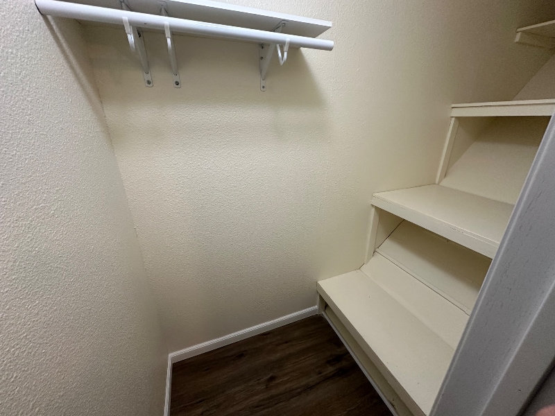 Building Photo - 1009 15th St NW