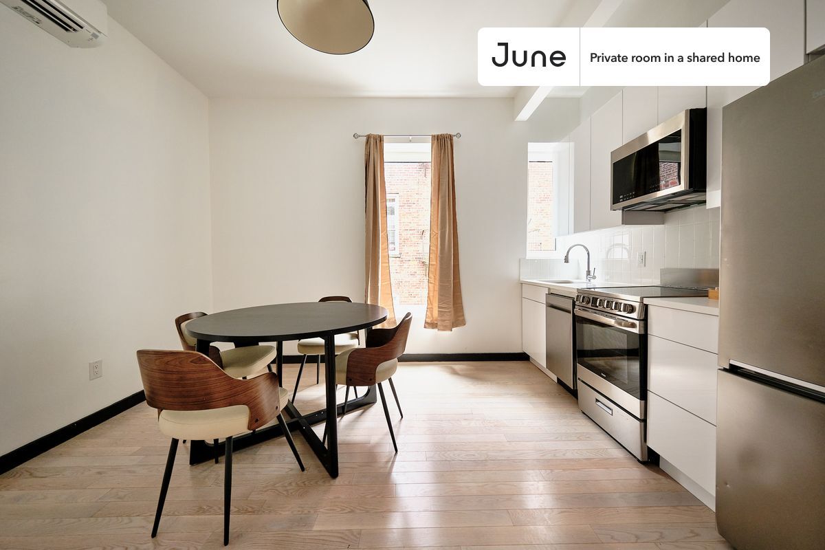 Building Photo - Room in Shared 4 bed/4 bath home in Ditmas Park