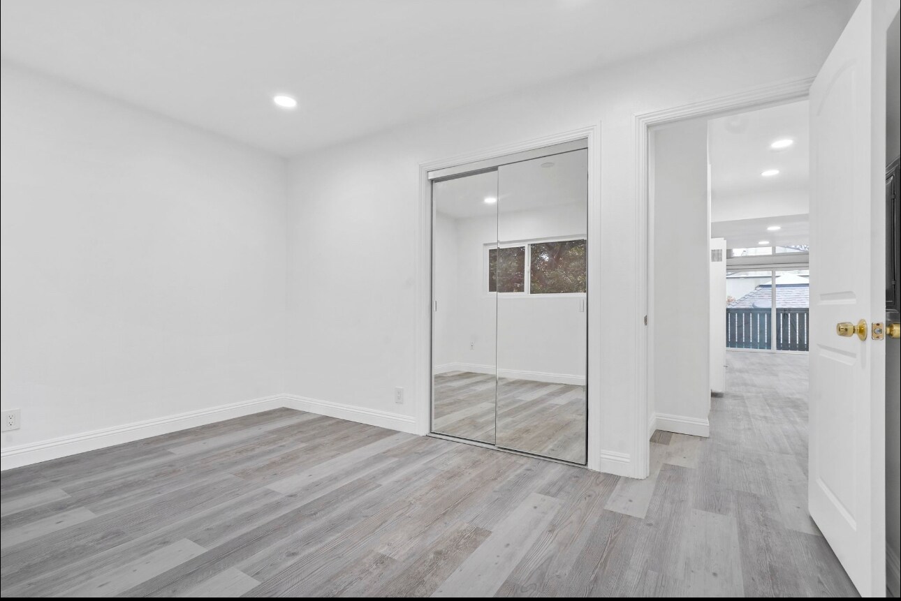 Building Photo - 4925 Indian Wood Rd