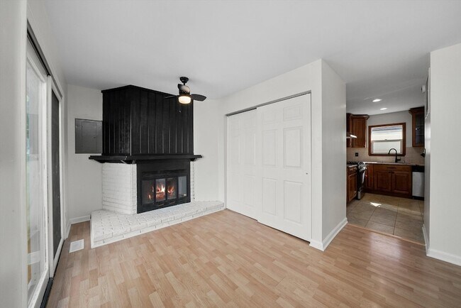 Building Photo - 1515 Highland Ave