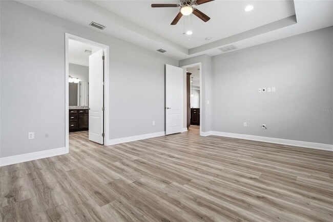 Building Photo - 15020 Trinity Fall Way