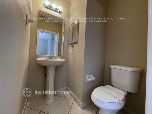 Building Photo - 14848 SW 9th Ln