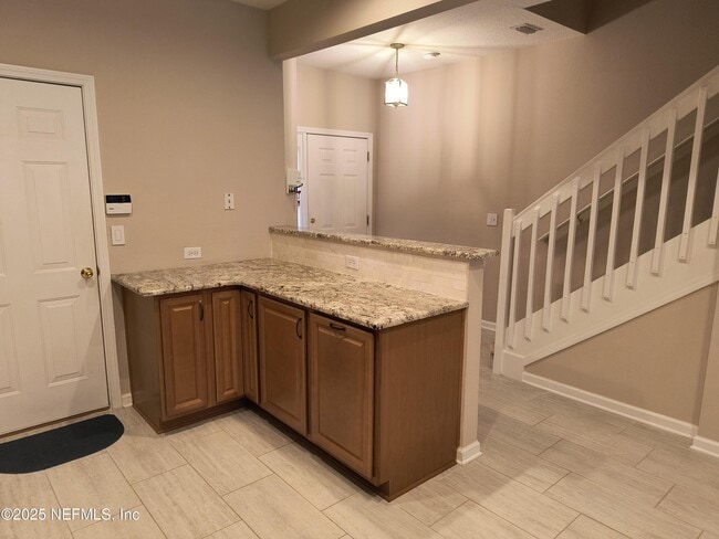 Building Photo - 3253 Climbing Ivy Trail