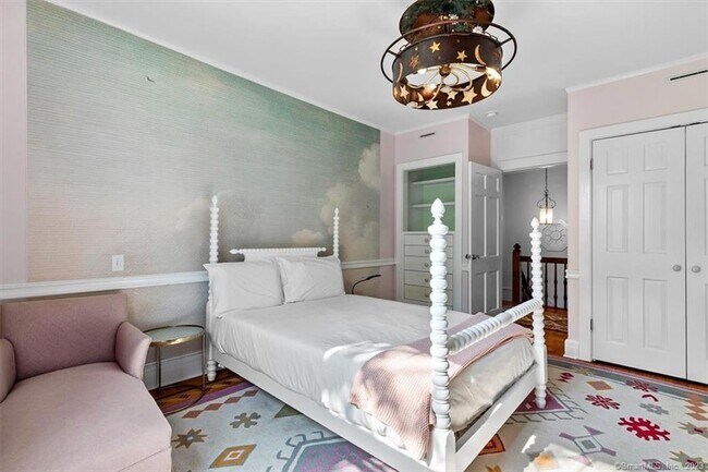 Building Photo - 20 Academy St