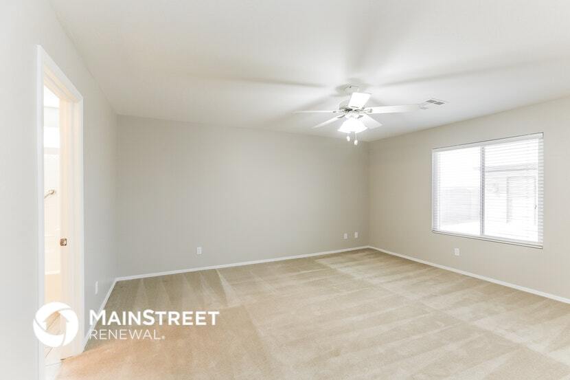 Building Photo - 422 N 110th St