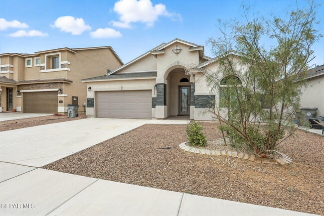 Building Photo - 12360 Desert Path Ct