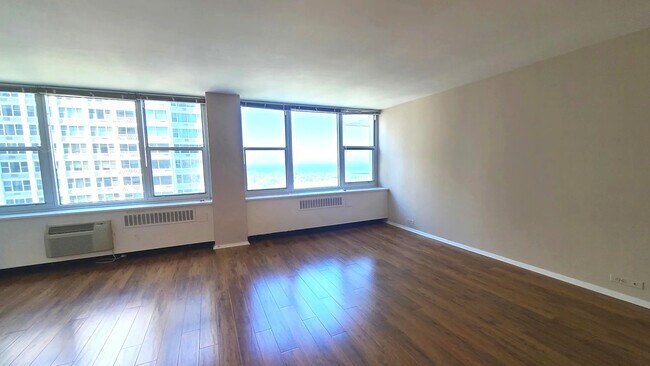 Building Photo - 4250 N Marine Dr