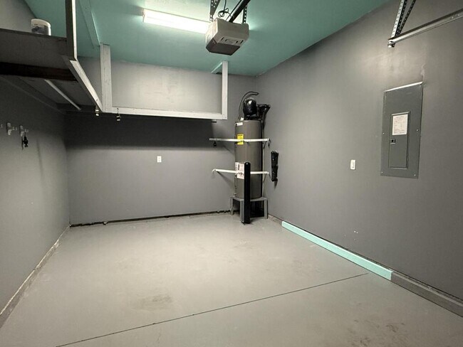 Building Photo - 4613 Wildaire Ln