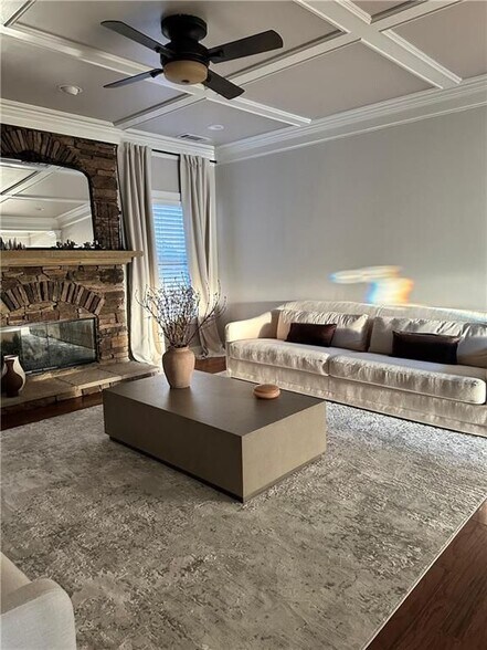 Building Photo - 1341 Chaplains View