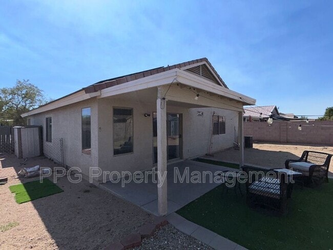 Building Photo - 15808 W Yavapai St