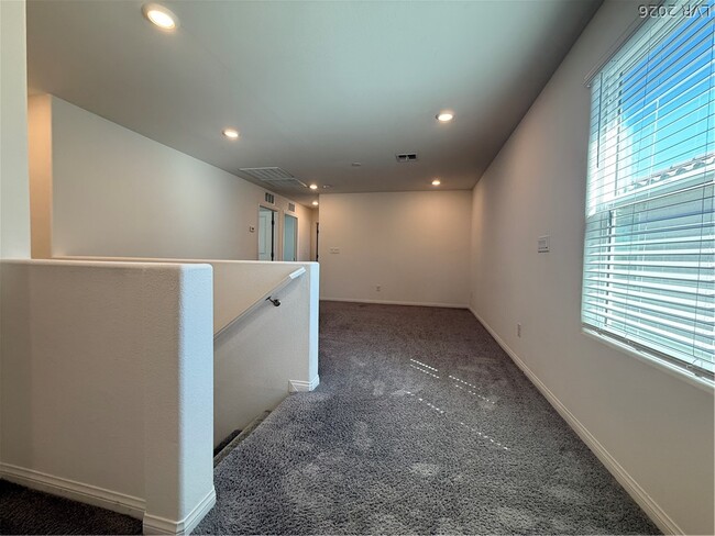 Building Photo - 8211 Lantana Spgs St