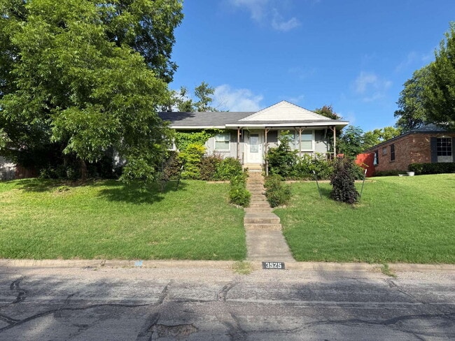 Building Photo - 3525 Cripple Creek Dr