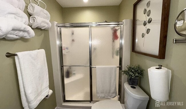 Building Photo - 28 Larch Plaza