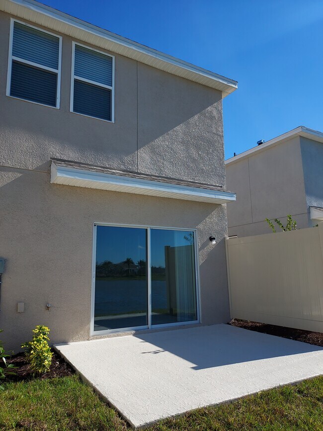 Building Photo - 2403 Paravane Wy