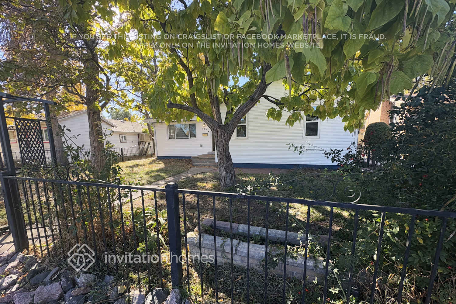 Building Photo - 285 N 10th Ave