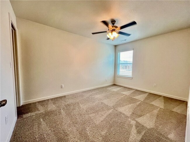 Building Photo - 682 Kayla Maria St