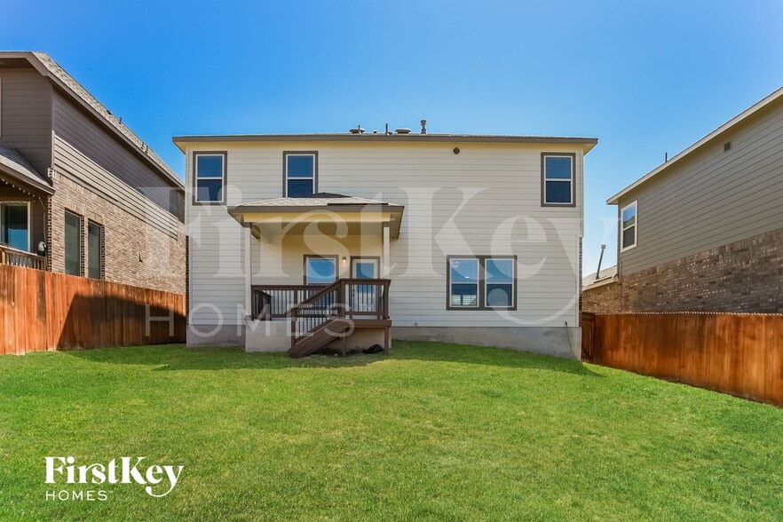 Building Photo - 2423 Valencia Crst