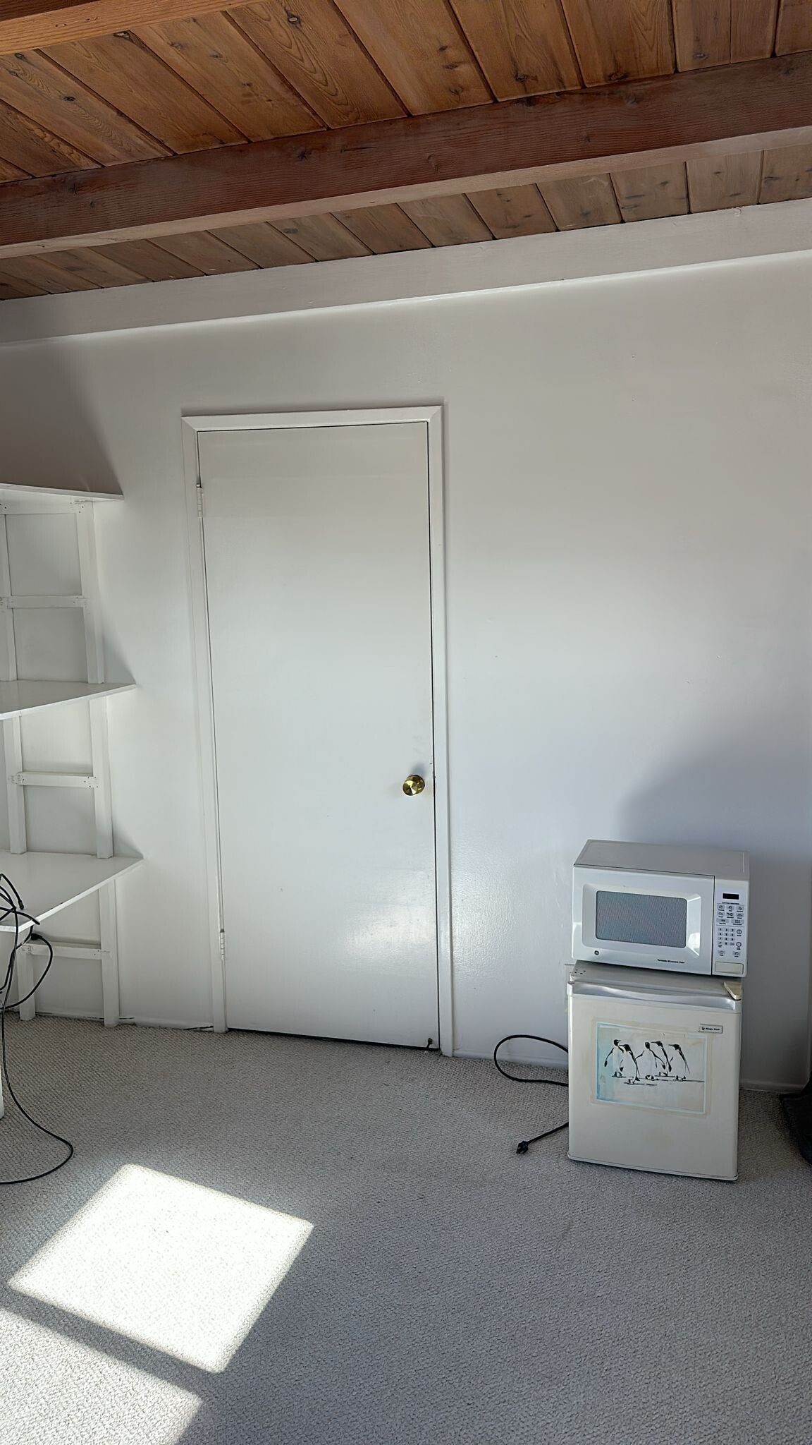 Building Photo - 17739 Welby Way