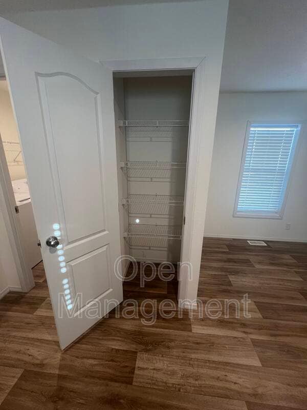 Building Photo - 18-1015 Gibraltor