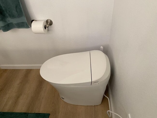 Building Photo - 5254 San Jacinto Pl