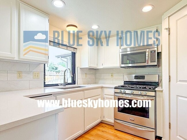 Building Photo - 3828 E Wormwood Ct