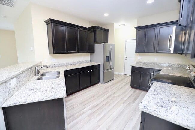 Building Photo - 1786 Ruger Dr